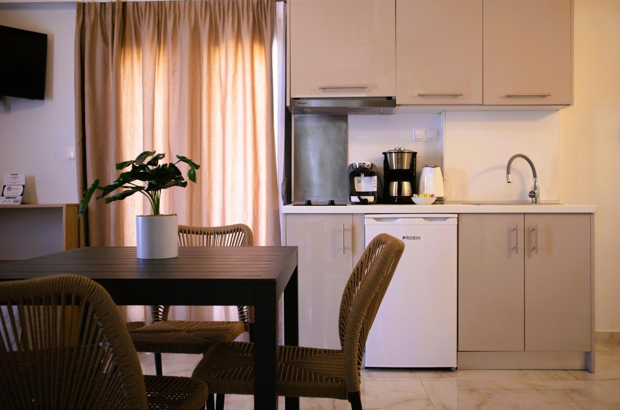 Acta Luxury Rooms Nikiti  Ngoại thất bức ảnh